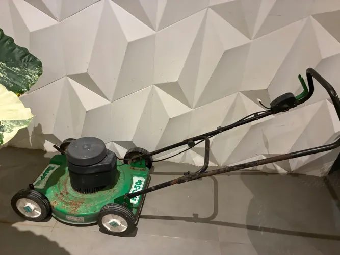 Cortador de grama