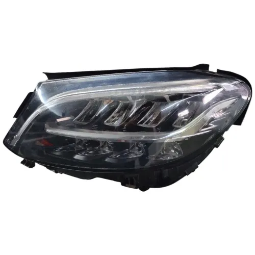 Farol Mercedes C180 C200 2019 2020 2021 2022 Lado esquerdo