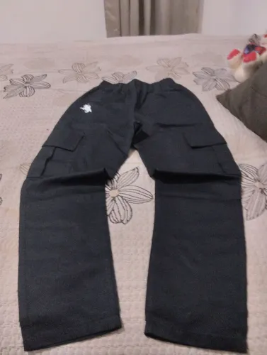 CALÇA CARGO NOVA SEM NEHUM USO