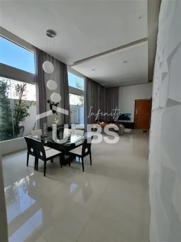 Casa em condomínio com 210m² 3 quartos à venda no Splendido