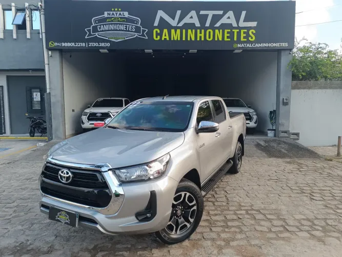 Toyota Hilux CD SRV 4X4 2.8 TDI Diesel Aut. 2022