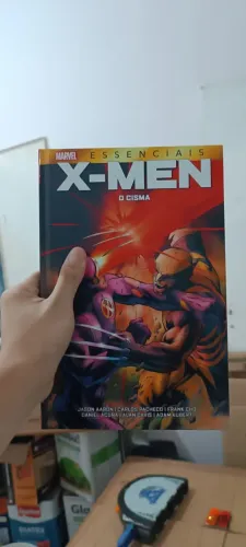 Hq Marvel Essencias X-MEN O Cisma