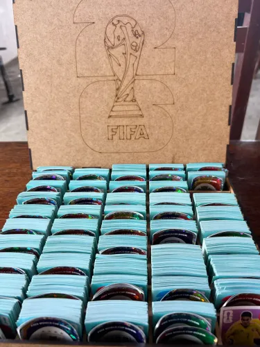 ÁLBUM COMPLETO/FIGURINHAS COPA DO MUNDO 2026 
