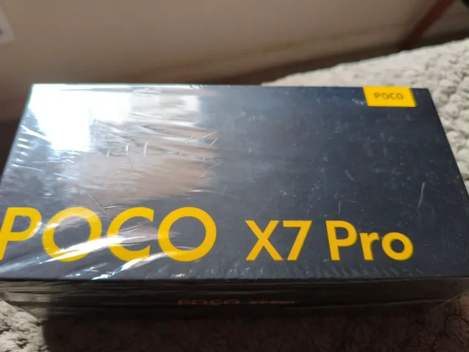 Poco x7 pro 512 GB novo laclado