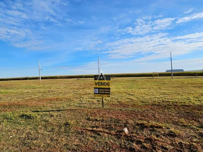 Terreno à venda no Bairro PARQUE VERDE em CASCAVEL por R$ 380.000,00