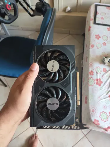 Rtx 4060 8gb windforce oc 
