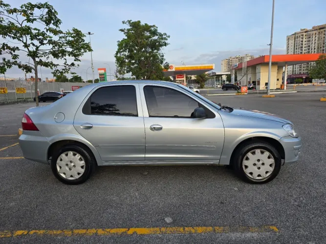 Chevrolet Prisma Sed. Maxx/ LT 1.4 8V Econof. 4P 2007