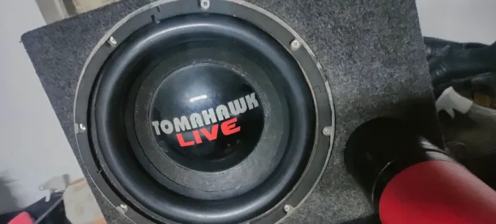Sub Tomahawk de 350 rms
