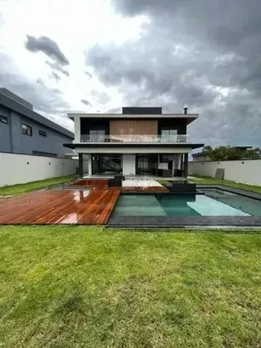 Espetacular Casa com 4 dormitórios à venda, 400 m² por R$ 4.770.000