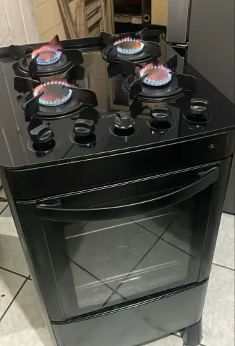 Fogão Mesa de Vidro 4 Bocas Esmaltec