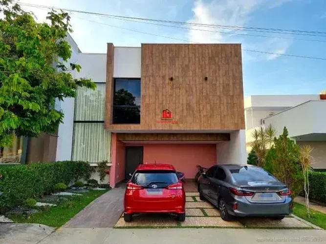 Linda Casa Duplex no Passaredo 4 Qts (St Master) Semimobiliado Piscina