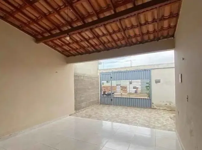 VENDO CASA NA MARAMBAIA 