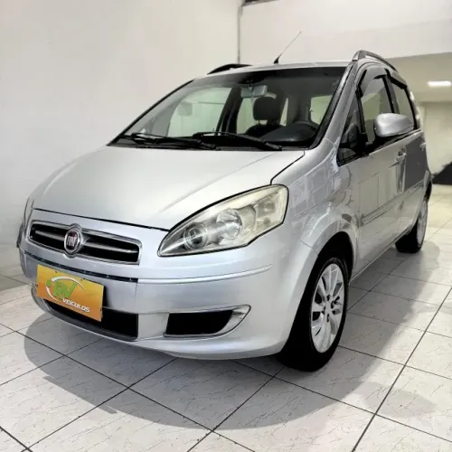 Fiat Idea Attractive 1.4 2015 Entrada + 48x de R$1.129,00