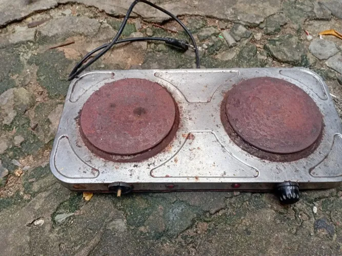Vendo um fogão elétrico
