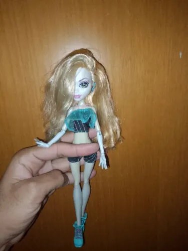 Boneca Monstre hihg ( Reservada)