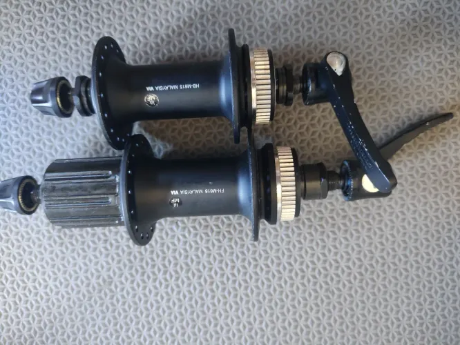 Par de cubo Shimano deore 