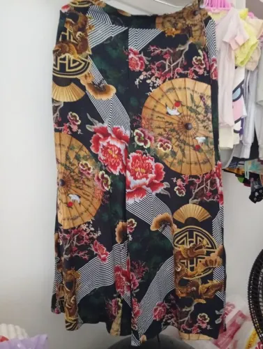 Calça Pantalona Estampada Lez a Lez - Tamanho M (Inspiração Oriental) NOVA