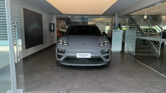 Porsche Macan Turbo (elétrico) 2025