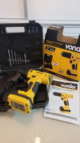 Parafusadeira e Furadeira Vonder