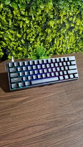 Teclado Gamer AULA WIN68 HE Standard Hall Effect 8K RGB Rapid Trigger