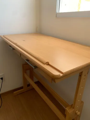 Mesa de desenho de madeira (nova)