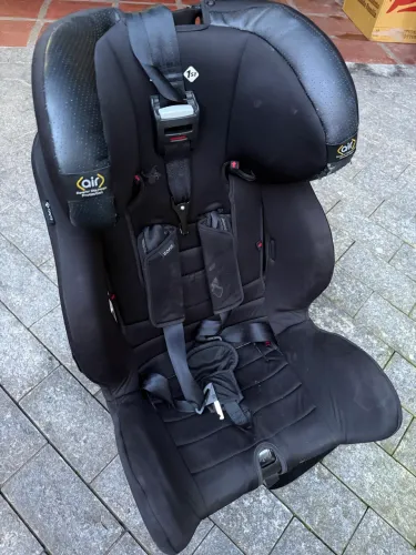 Cadeirinha Safety 1st Multifix Isofix 9 a 36kg - Completa
