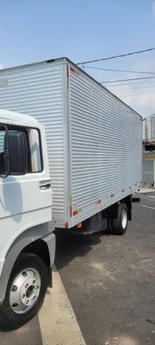 Vendo caminhão 8.150 Delivery