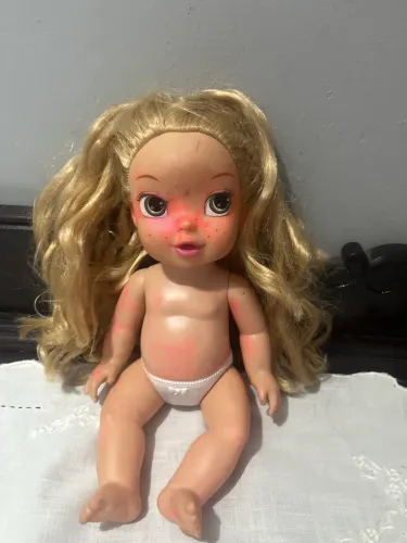 Boneca Disney rapunzel