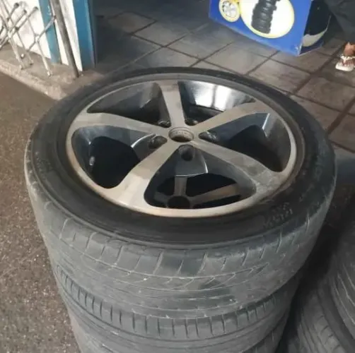 Rodas aro 17 5 furos universal 