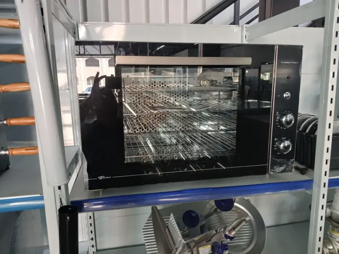 Forno Turbo Elétrico Fischer 80 Litros