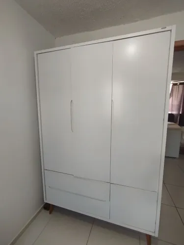 Guarda Roupas infantil