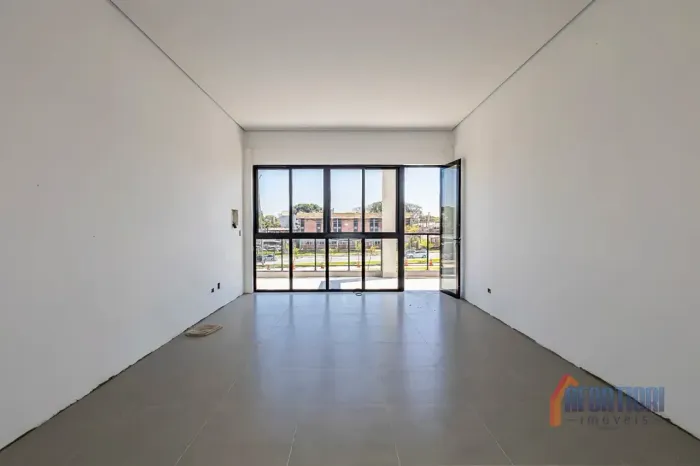 Sala Comercial de 29 m² para locação na Linha Verde - Curitiba