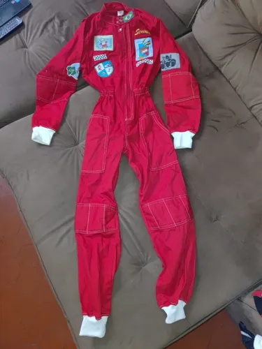 Macacão do AyrtonSenna Infantil e o Boneco do Seninha