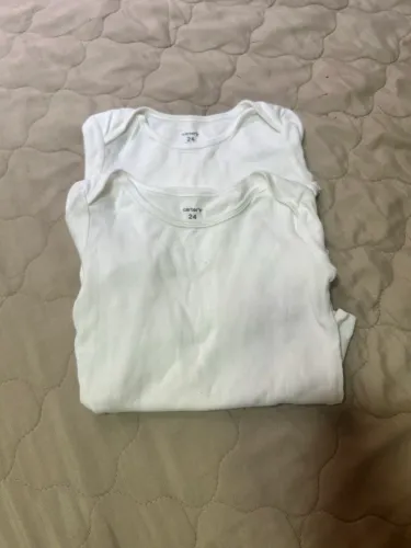 Body carters tamanho 24 meses