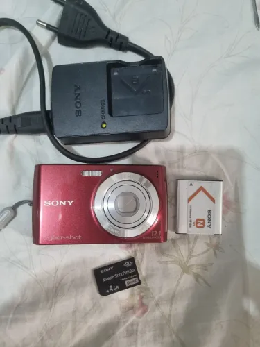 Câmera digital Sony de 12.1 megapixel