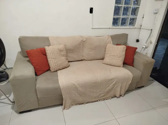 Sofá 3 lugares