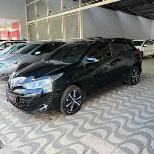 Toyota Yaris XLS Connect 1.5 Flex 16V 5P AUT 2021