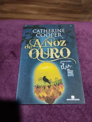 A noz de ouro