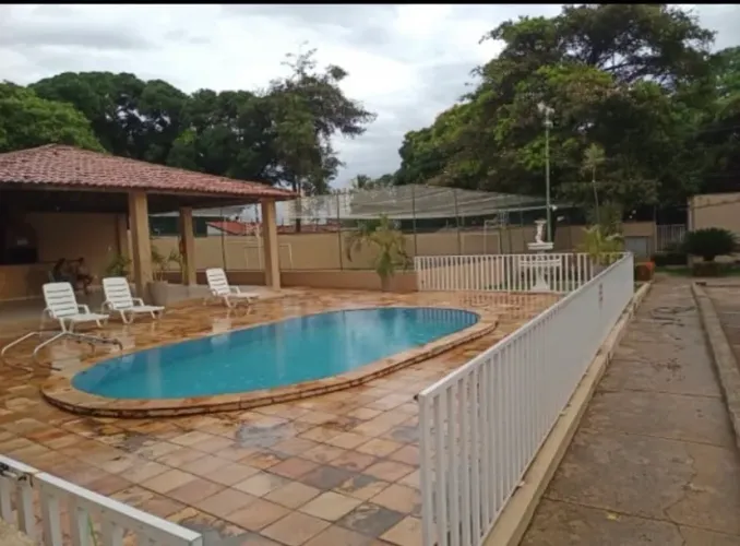Apartamento no condomínio Andréia 