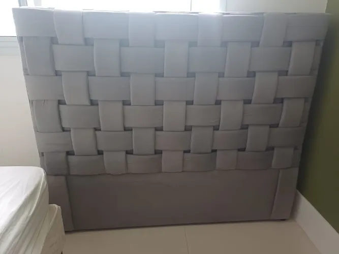 Vendo cabeceira para cama tamanho queen