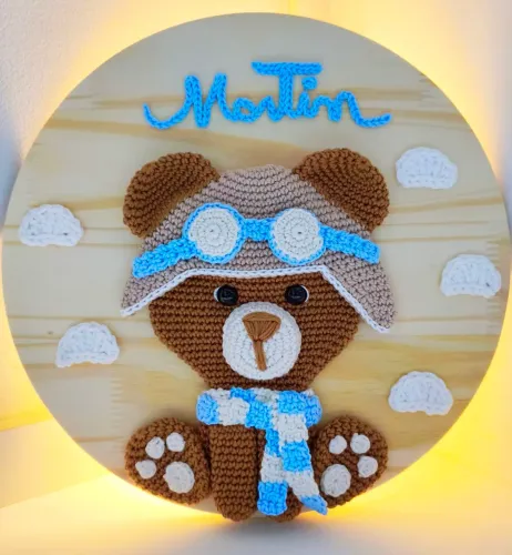 Enfeite de Porta Ursinho Aviador em Amigurumi