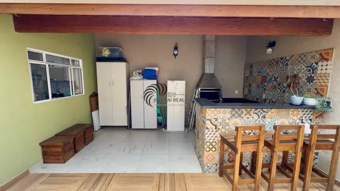 SOBRADO À VENDA, 166 M², 3 DORMITÓRIOS, SUÍTE, CLOSET E ESPAÇO GOURMET