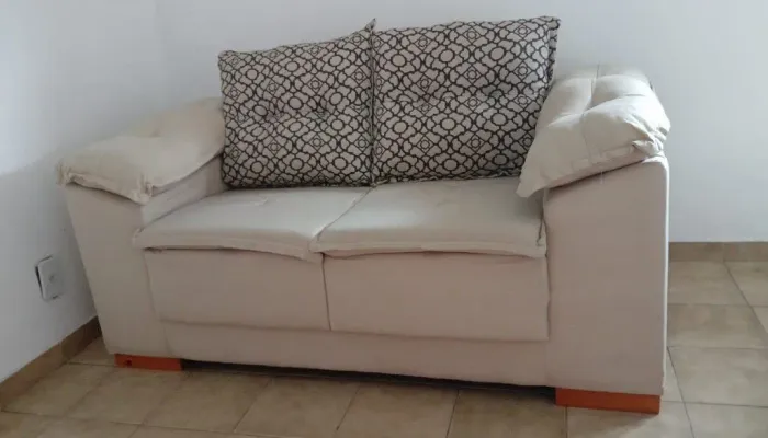 Sofá de alto padrão em excelente material