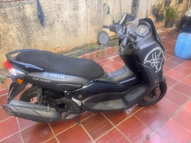 Nmax 160 abs