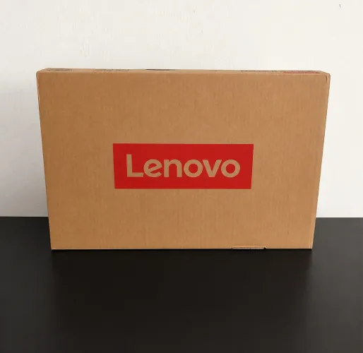 Notebook Lenovo Slim 3 Ryzen 7 7735HS 8gb ram 512ssd