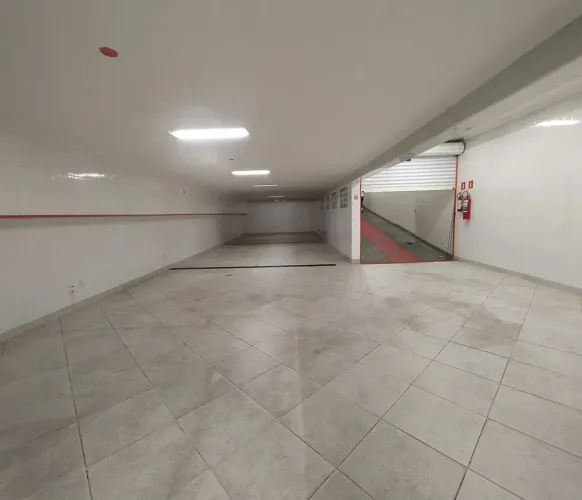 Aluga-se Subloja Comercial no Limão | 273 m² | 2 Banheiros | Logística, Distribuição e Arm