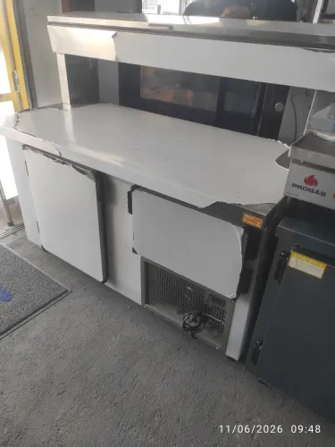 Bh Condimentadora refrigerada 1.5m