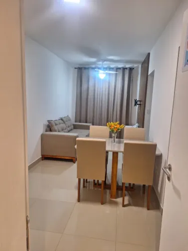 Alugo apartamento 2/4 mobiliado em Buraquinho