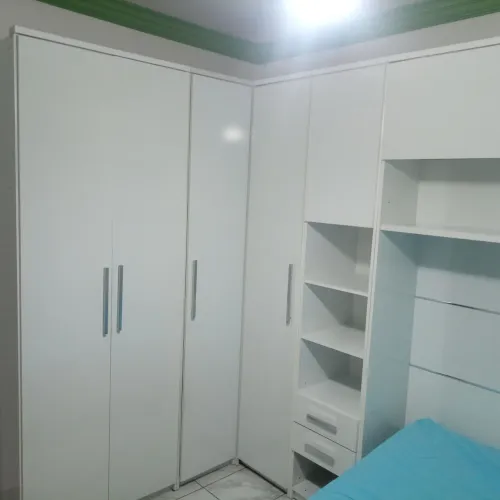 Montagem e desmontagem de móveis