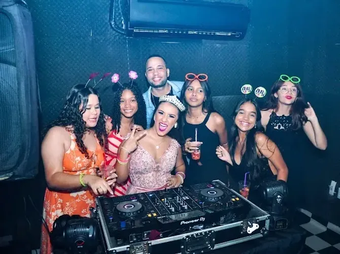 Dj com preço incrível para outubro e fim de ano
